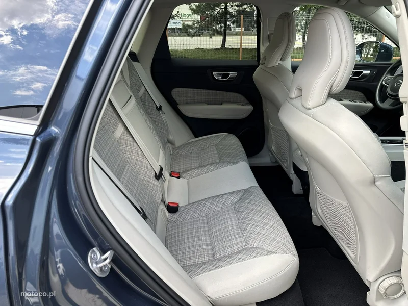 Volvo XC 60 17