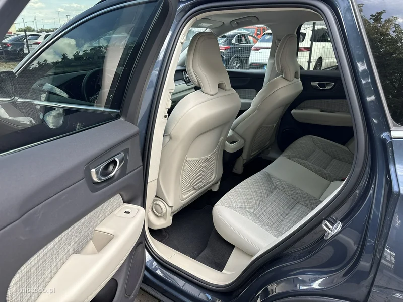 Volvo XC 60 20