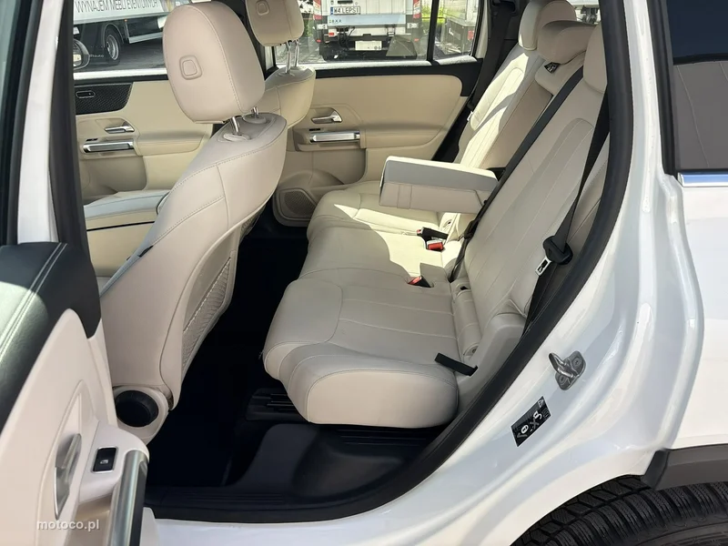 Mercedes-Benz EQB 19