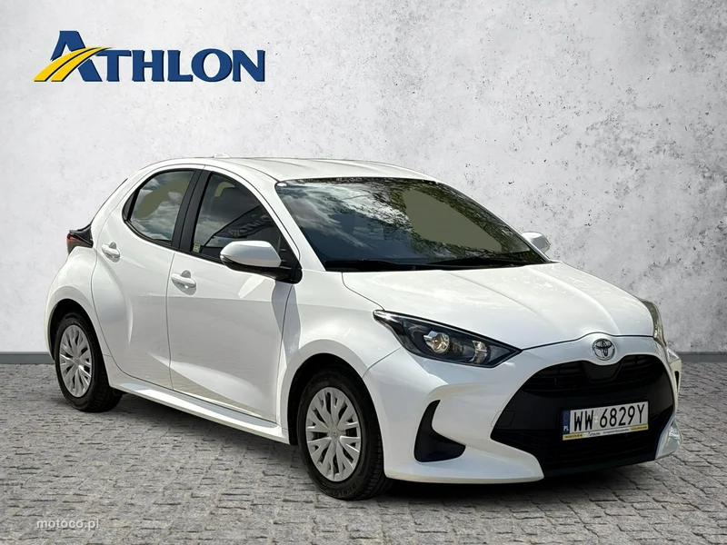 Toyota Yaris XP210 7