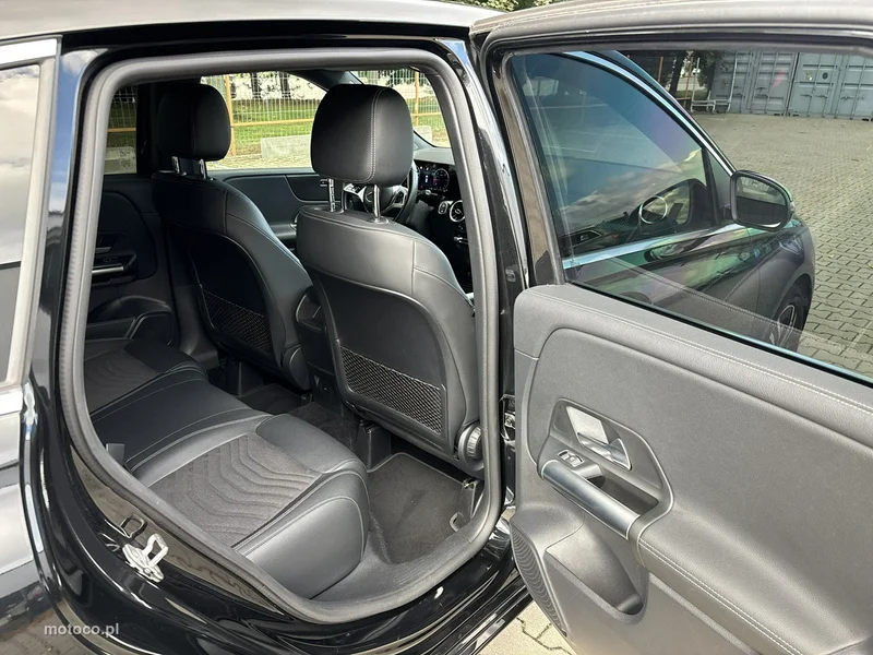 Mercedes-Benz Klasa B W247 B 220 18