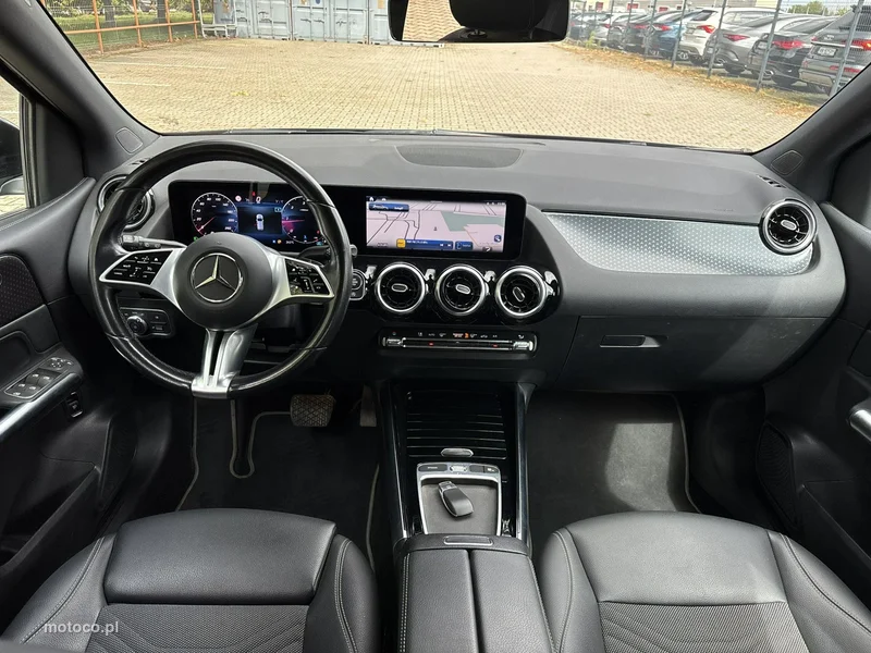Mercedes-Benz Klasa B W247 B 220 13