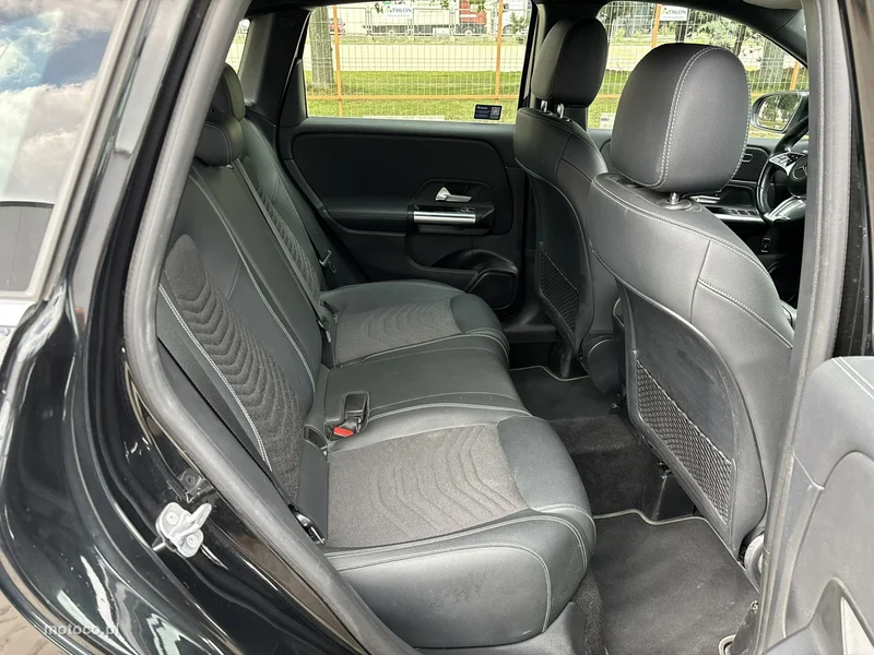 Mercedes-Benz Klasa B W247 B 220 17