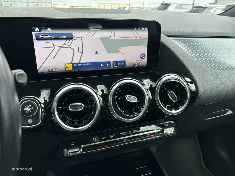 Mercedes-Benz Klasa B W247 B 220 24
