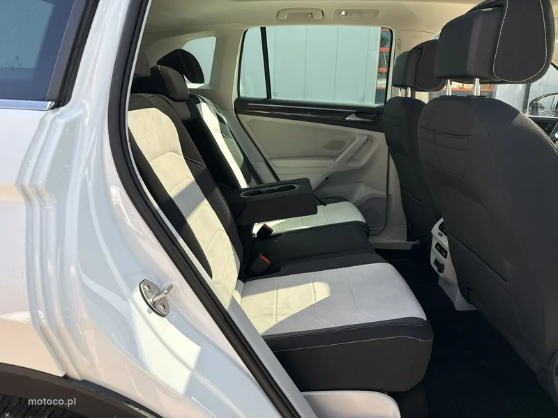 Volkswagen Tiguan AD 20