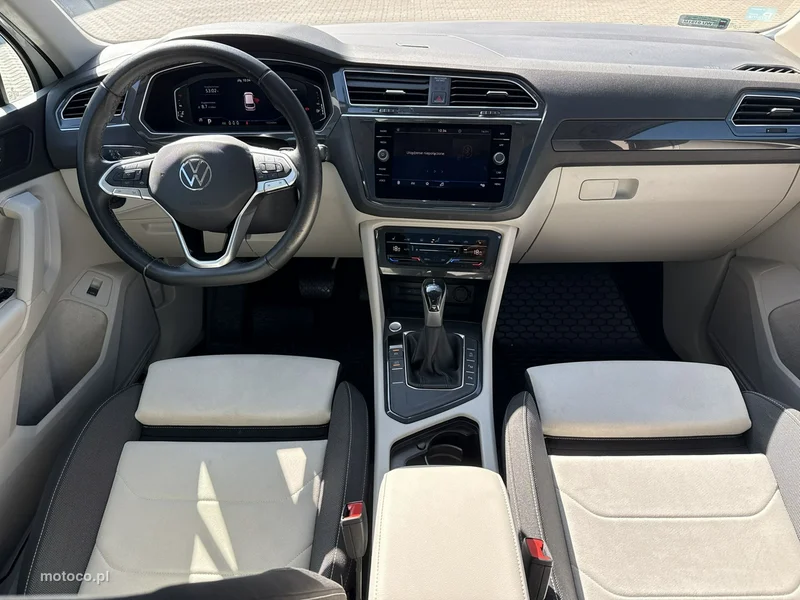 Volkswagen Tiguan AD 24