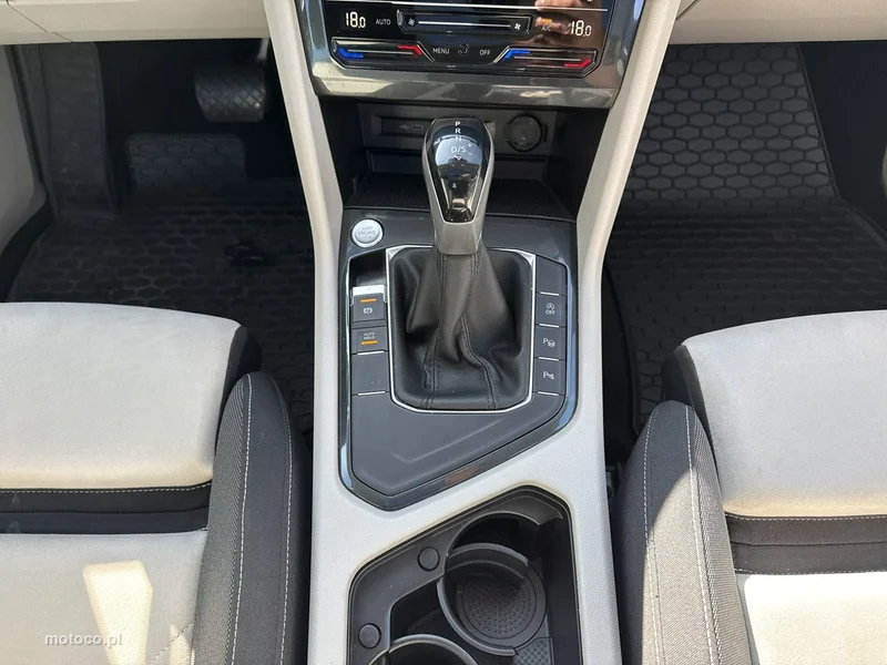 Volkswagen Tiguan AD 26