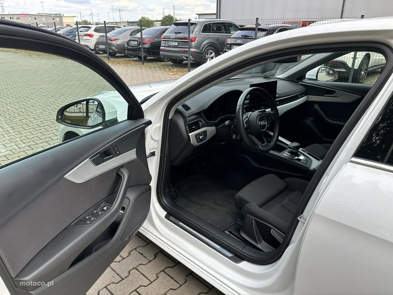 Audi A4 B9 11