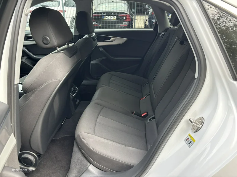 Audi A4 B9 19