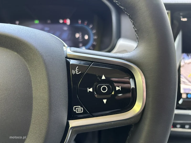 Volvo S90 27