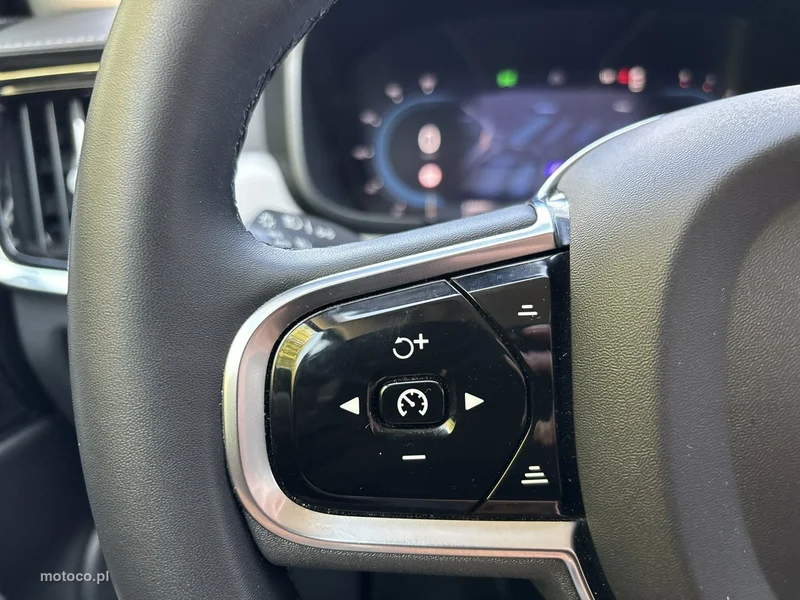 Volvo S90 28