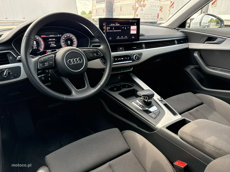 Audi A4 B9 13