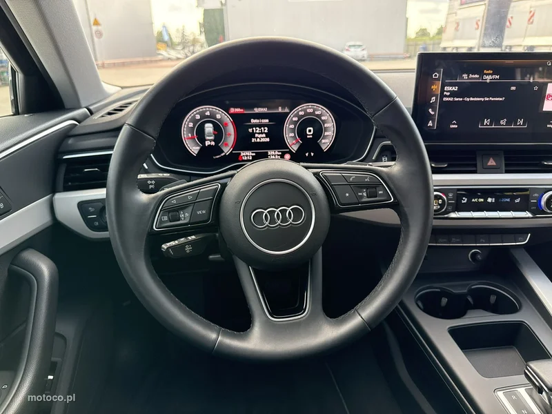 Audi A4 B9 25