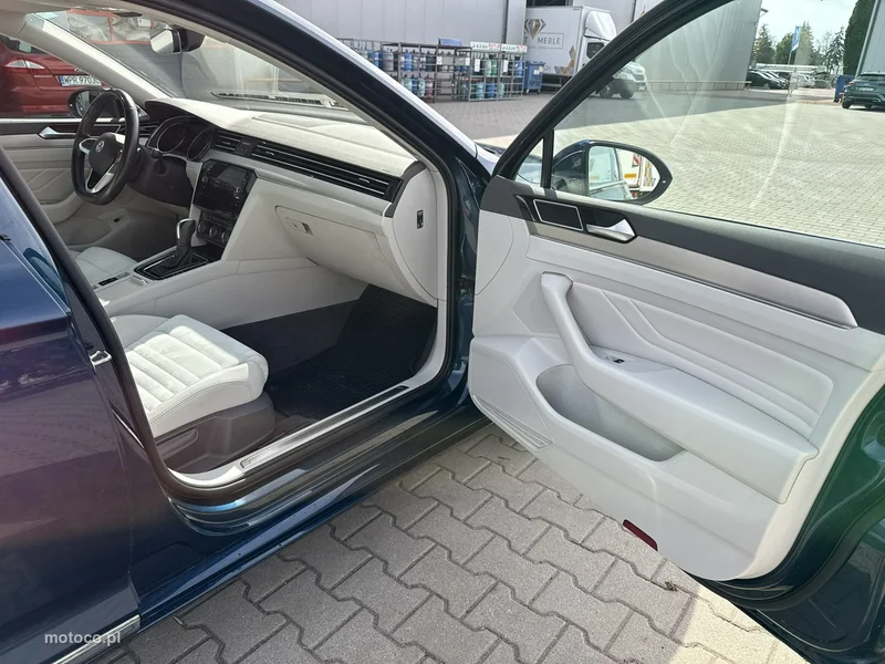 Volkswagen Passat B8 19