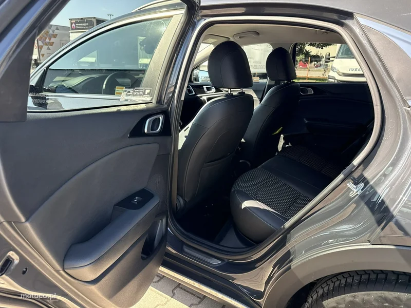 Kia XCeed 15