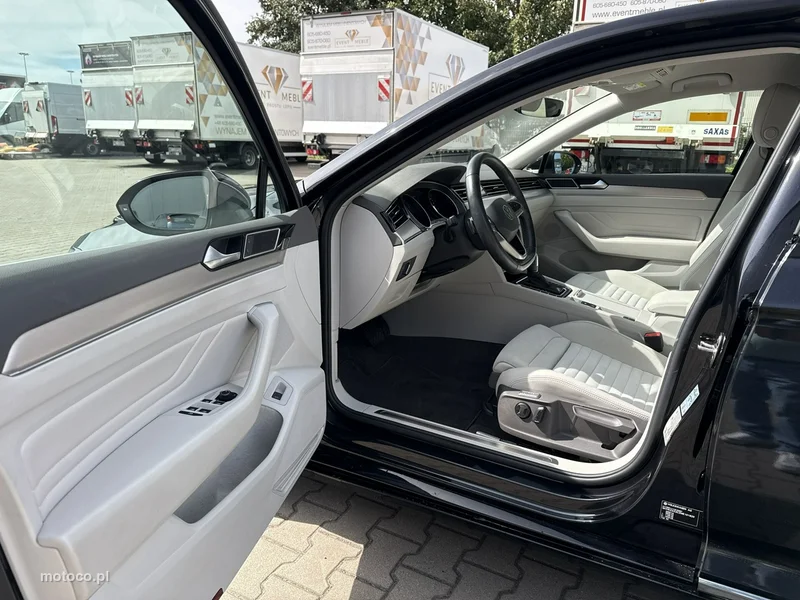Volkswagen Passat B8 11