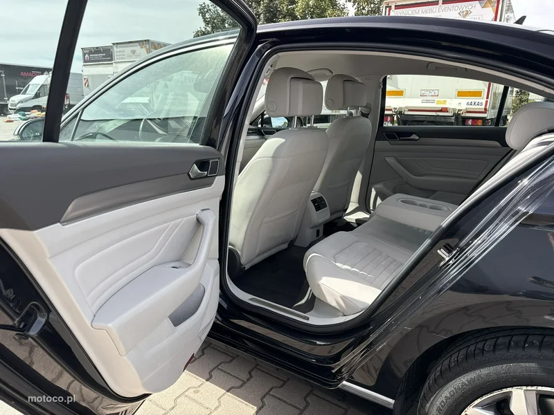 Volkswagen Passat B8 15