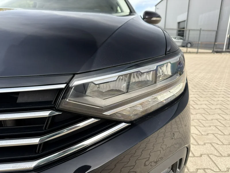 Volkswagen Passat B8 9