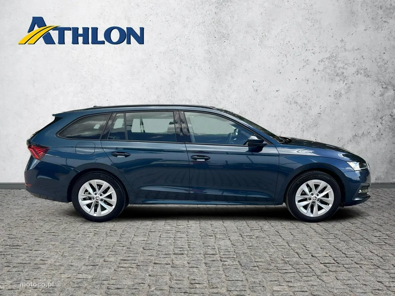Skoda Octavia IV 6