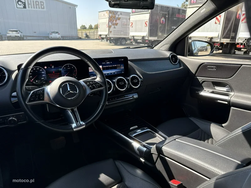 Mercedes-Benz Klasa B W247 B 220 13