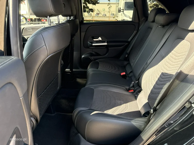 Mercedes-Benz Klasa B W247 B 220 15