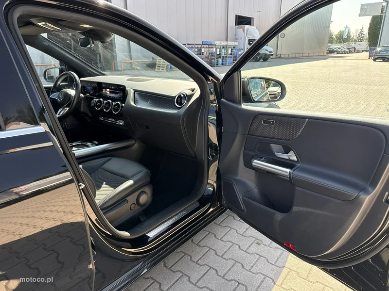 Mercedes-Benz Klasa B W247 B 220 19