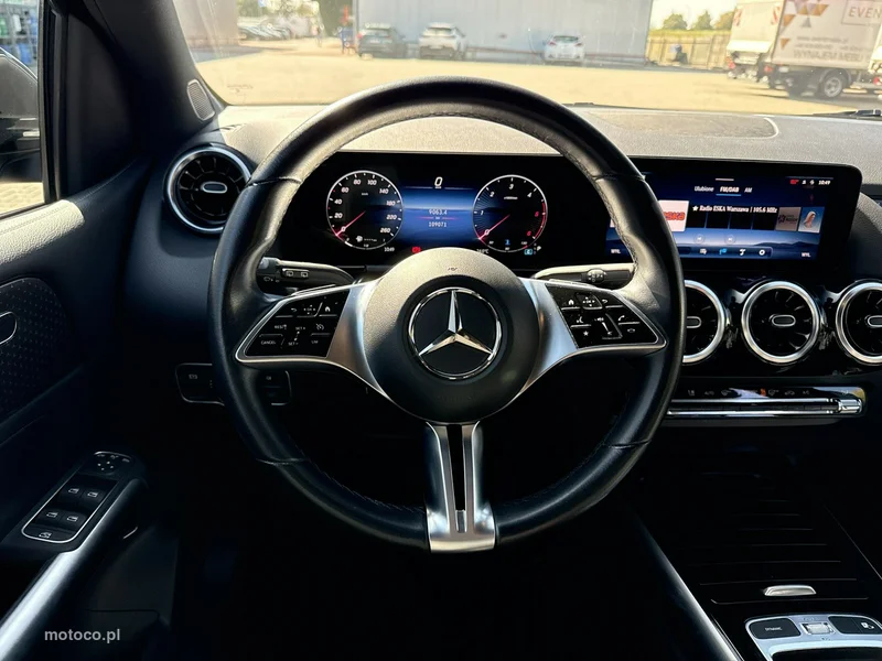 Mercedes-Benz Klasa B W247 B 220 25