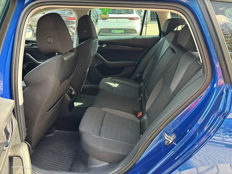 Skoda Octavia IV 19