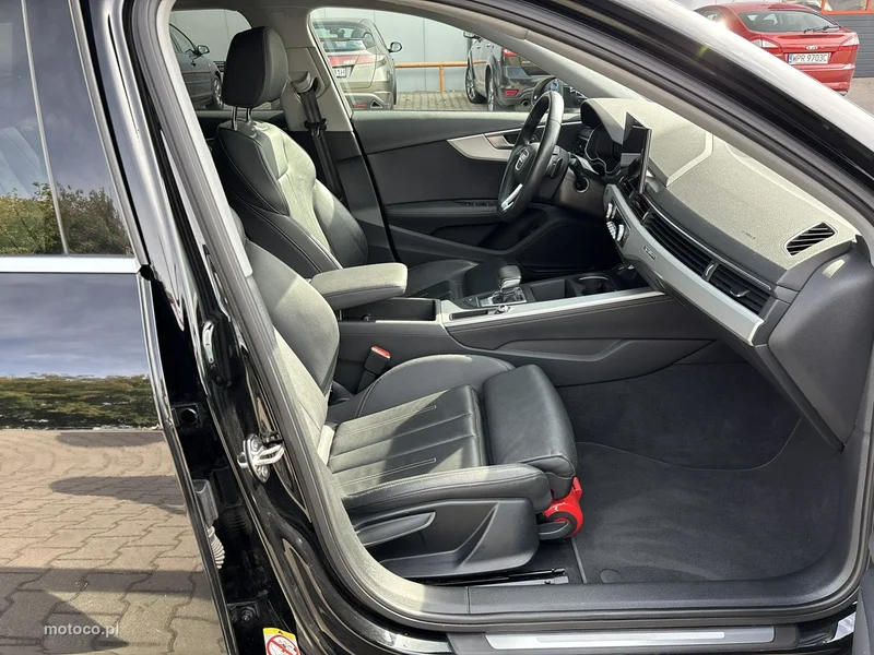 Audi A4 B9 15