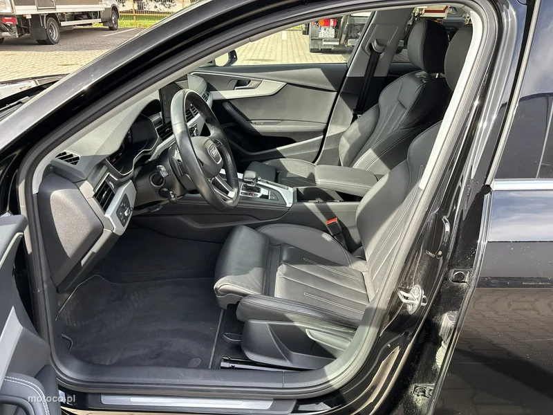 Audi A4 B9 10
