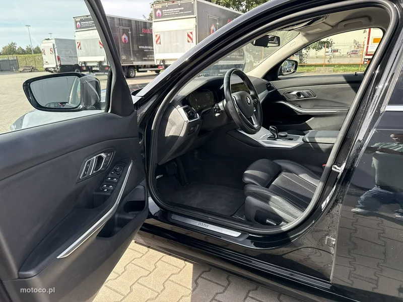 BMW Seria 3 G20 320 10