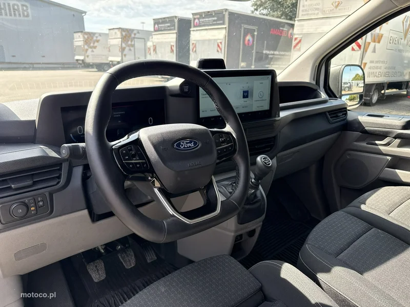 Ford Transit Custom 13