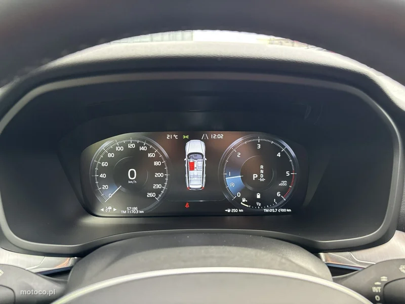 Volvo V60 Cross Country 23