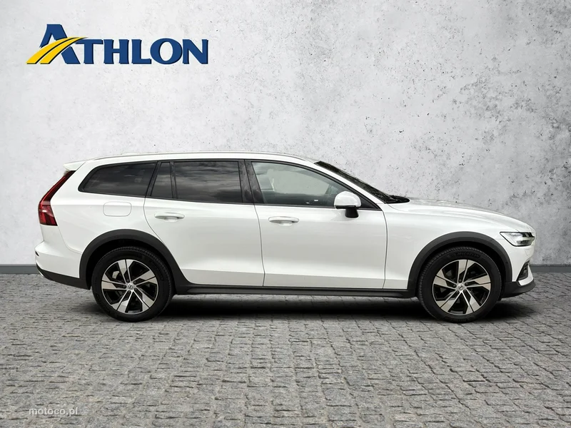 Volvo V60 Cross Country 6