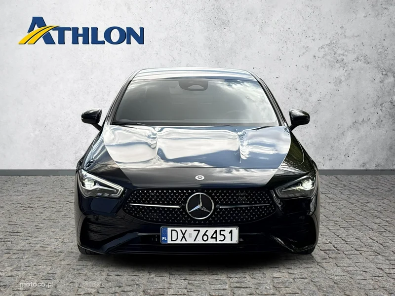 Mercedes-Benz CLA C118 200 8
