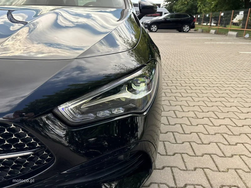 Mercedes-Benz CLA C118 200 9