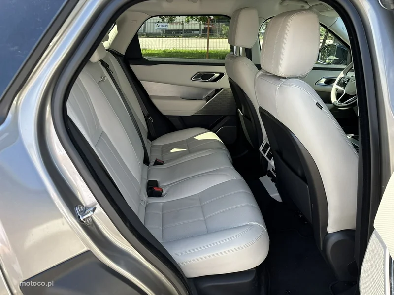 Land Rover Range Rover Velar 16
