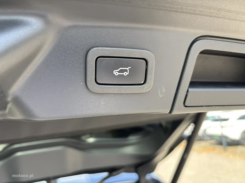 Land Rover Range Rover Velar 21