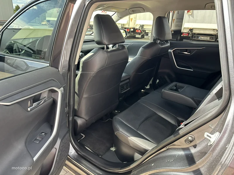 Toyota RAV 4 XA50 20