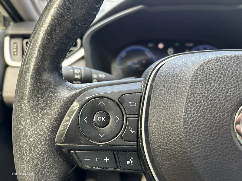 Toyota RAV 4 XA50 27