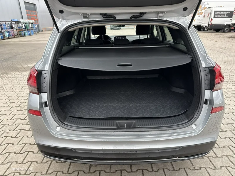 Hyundai i30 16