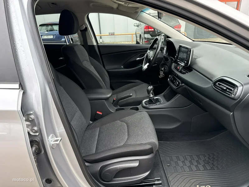 Hyundai i30 20