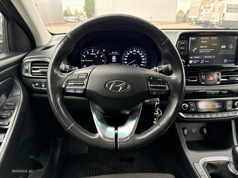 Hyundai i30 25