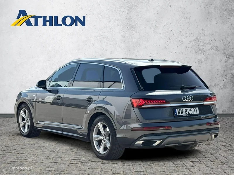 Audi Q7 4M 3