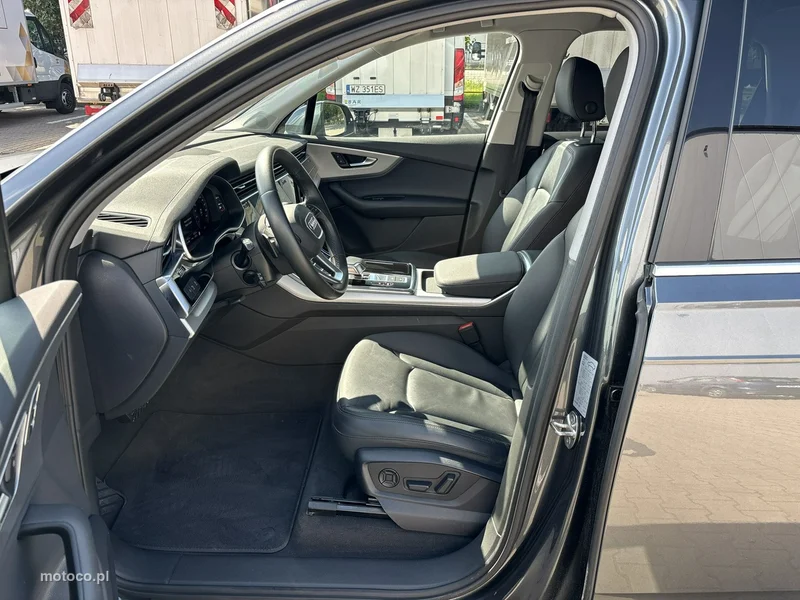 Audi Q7 4M 10