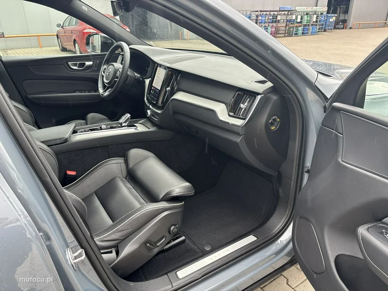 Volvo XC 60 16