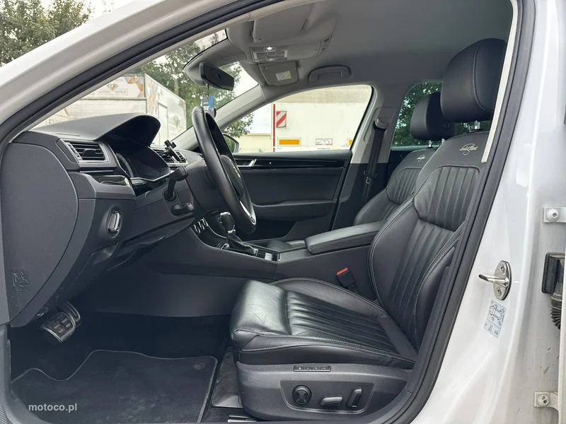 Skoda Superb III 11