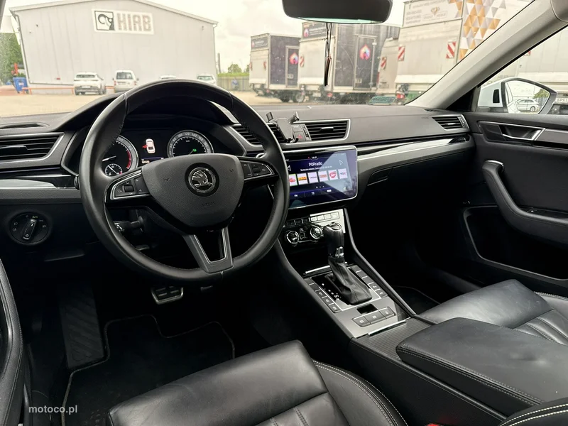 Skoda Superb III 14