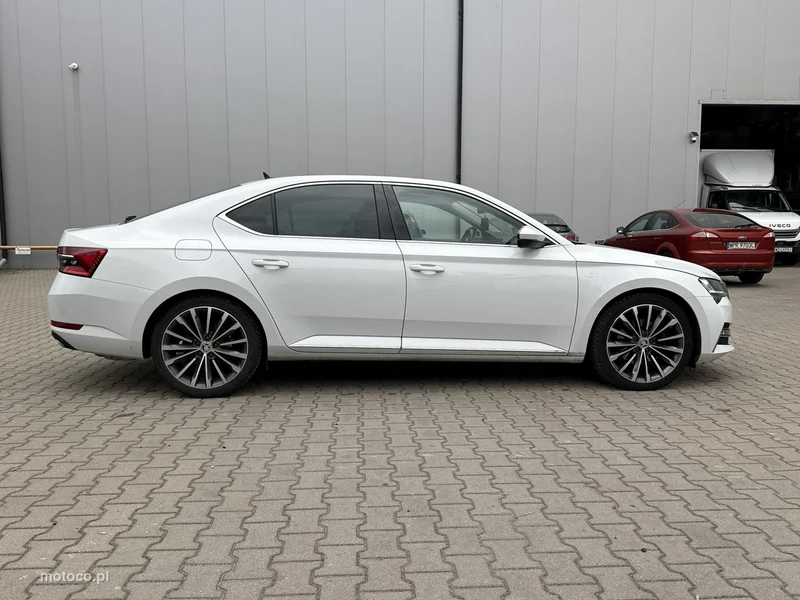 Skoda Superb III 6