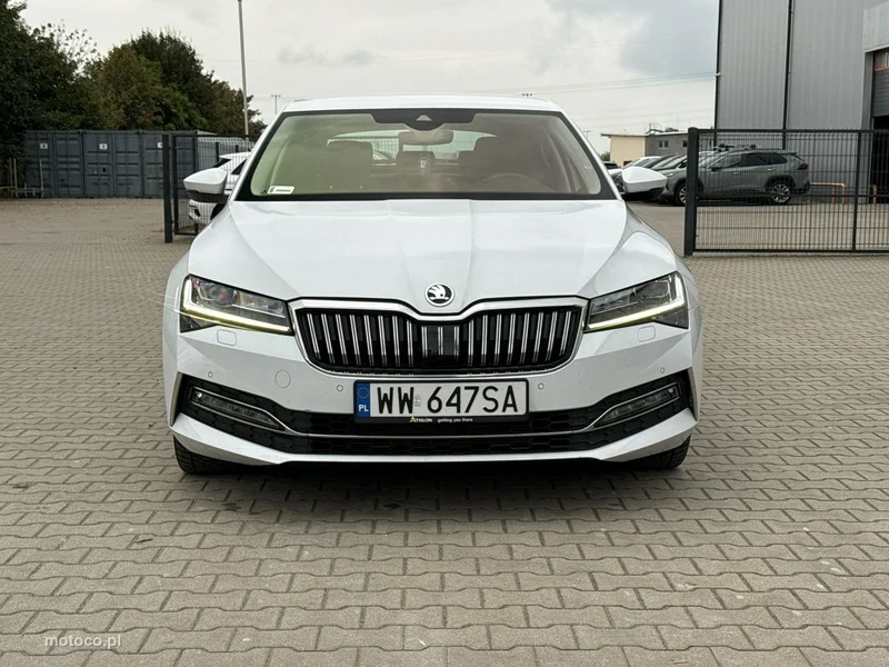 Skoda Superb III 8